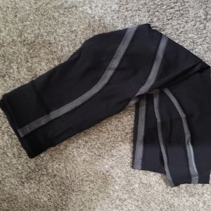 Lululemon black leggings